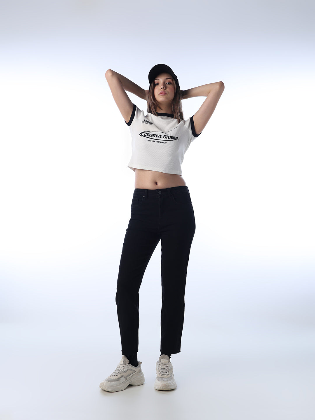 High Rise Straight Fit Jeans