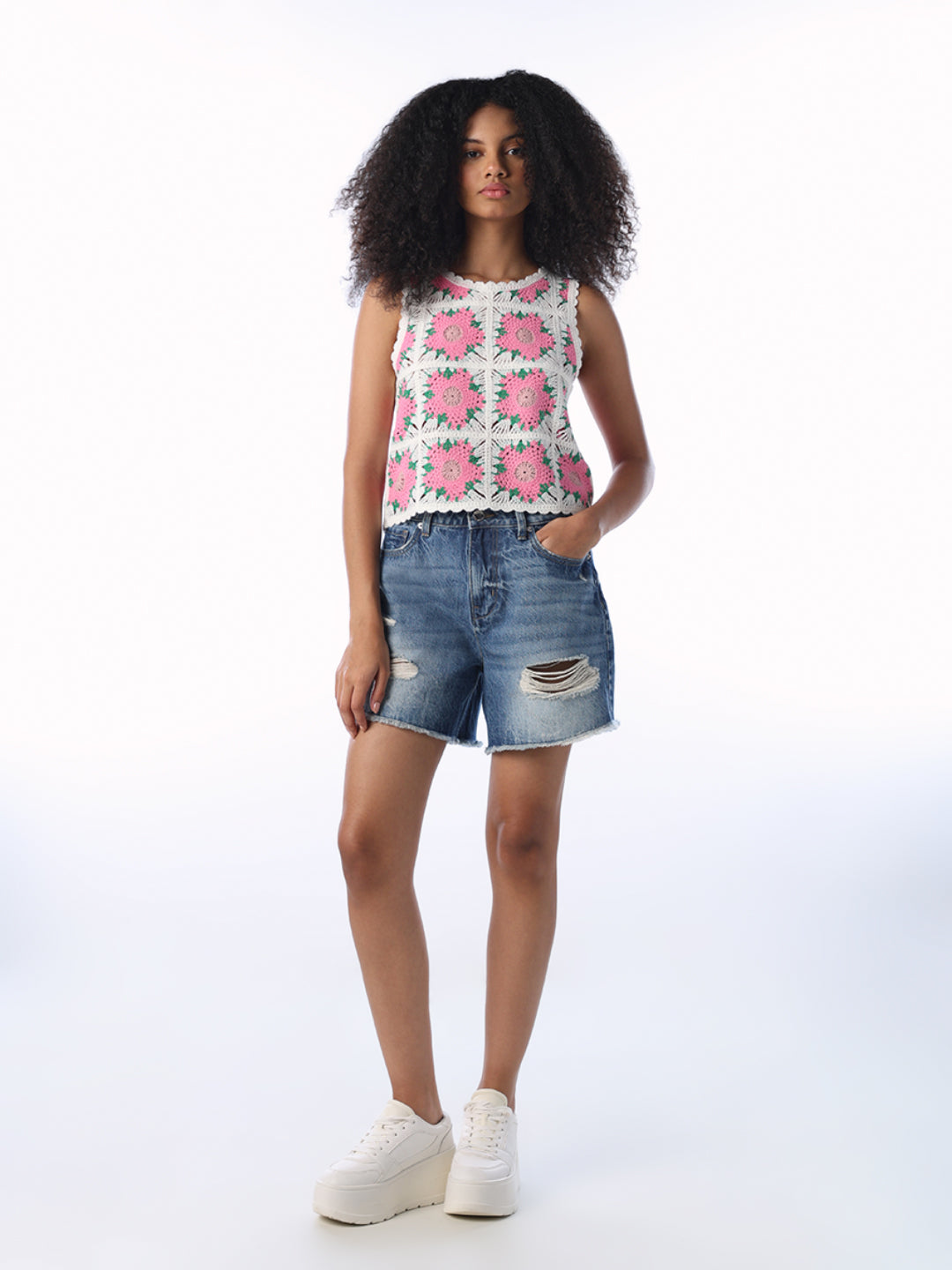 Pink O-Neck Crochet Top