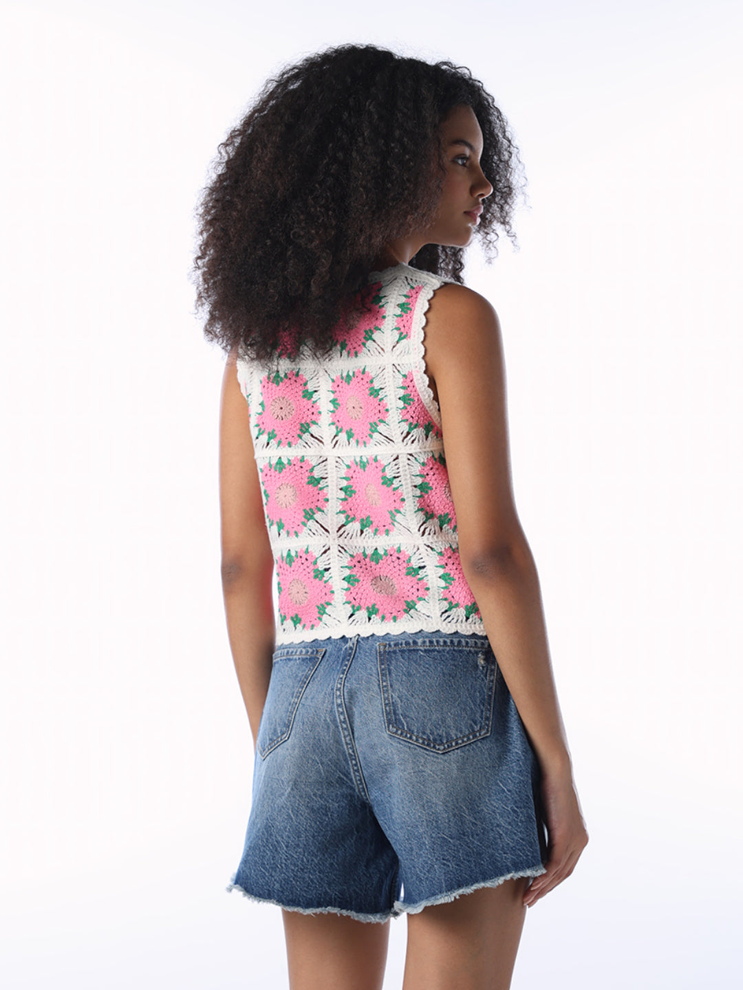 Pink O-Neck Crochet Top