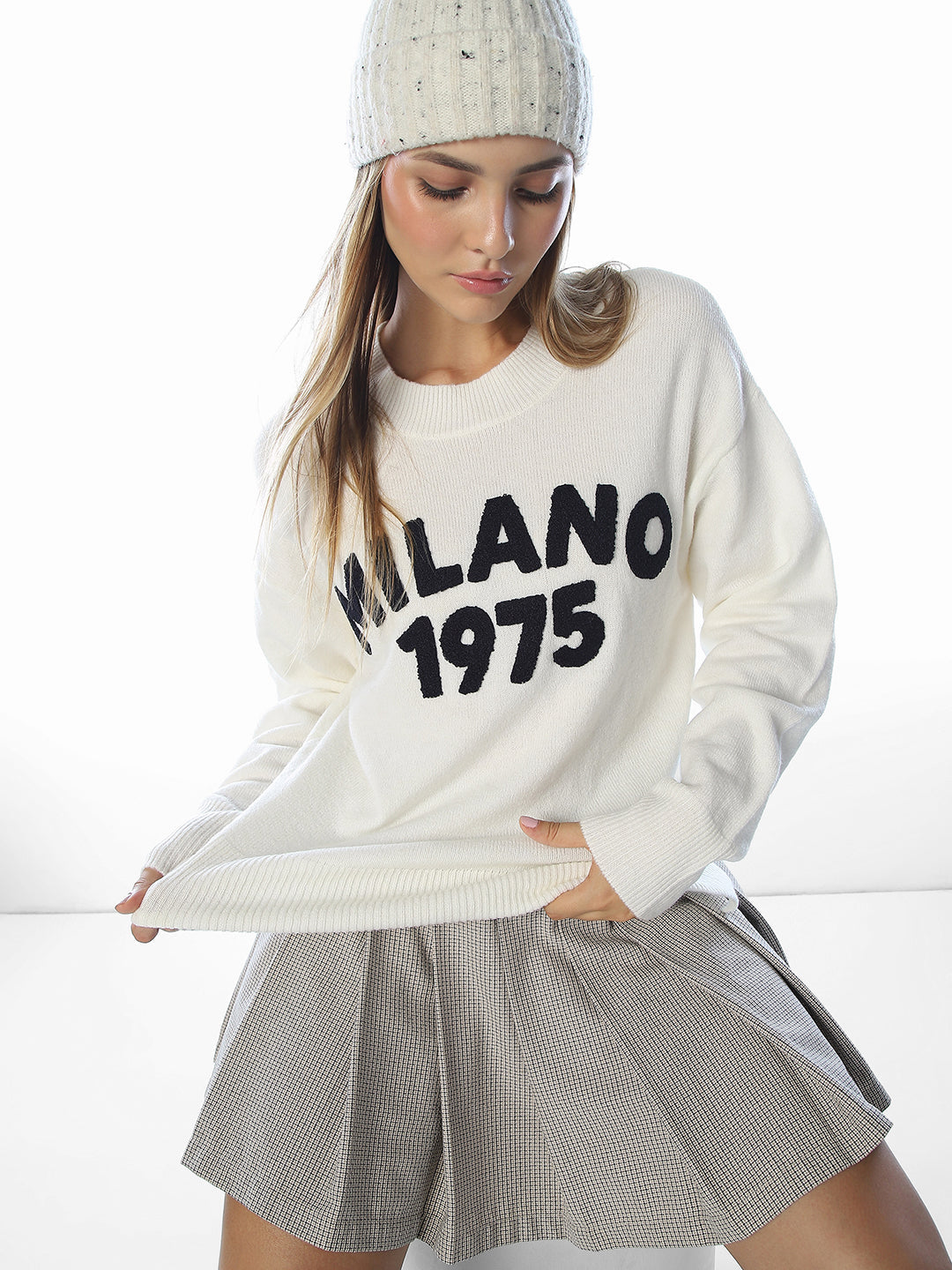 White Printed O-Neck Pullover