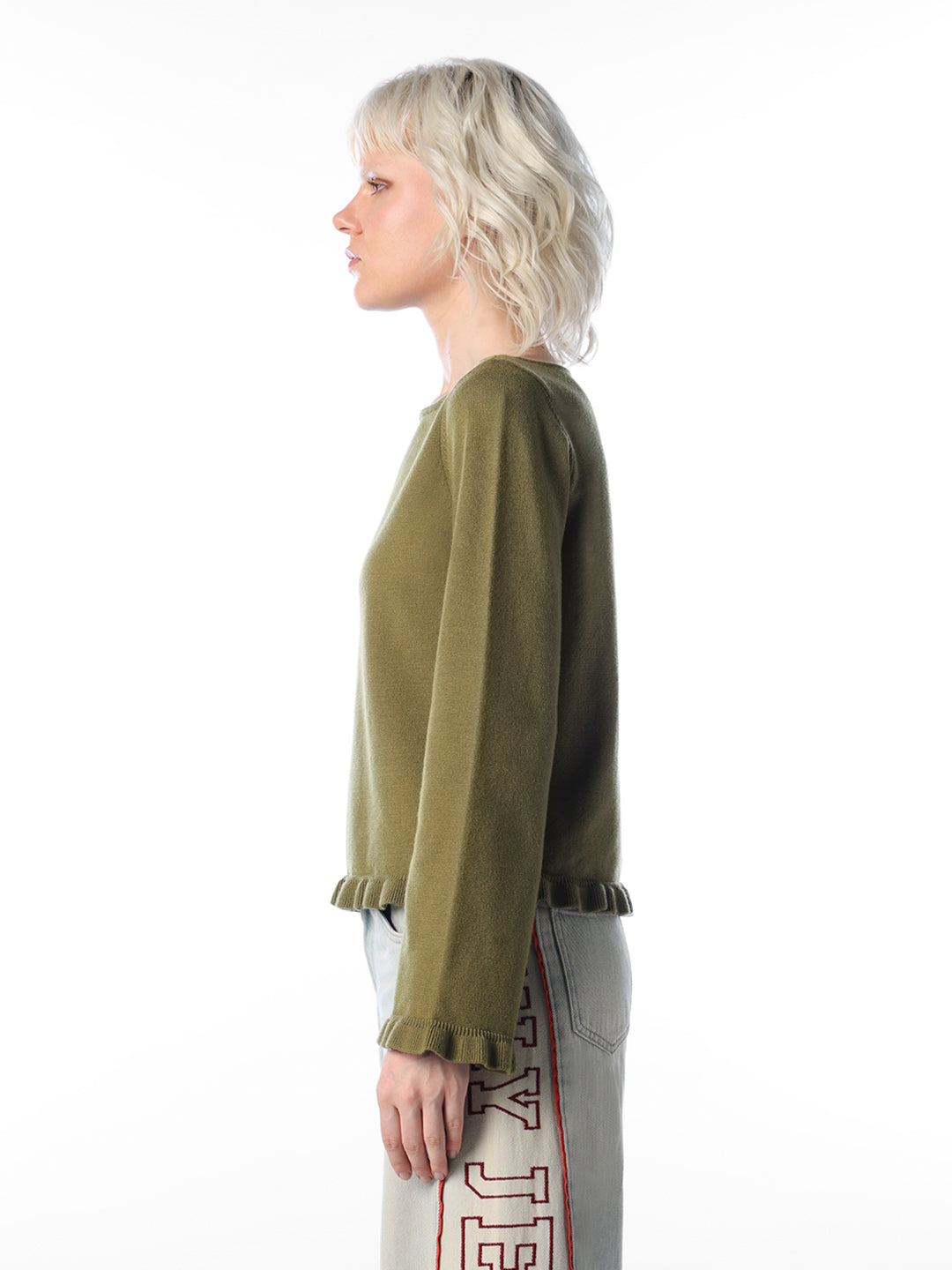 Green Ruffle Trim O-neck Pullover
