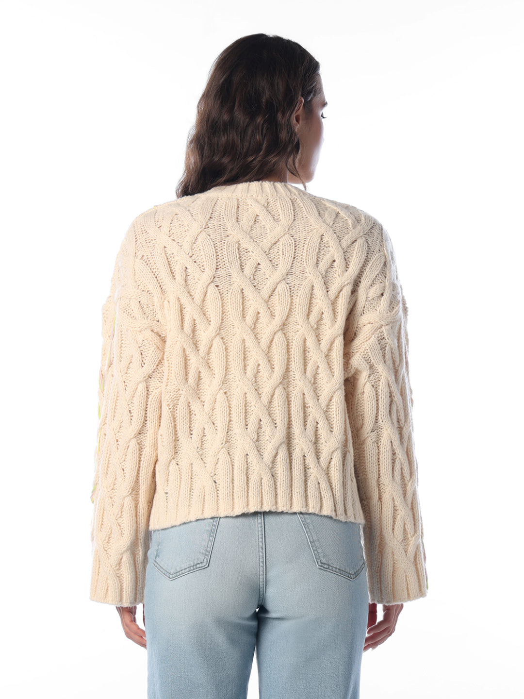 Beige O-Neck Cable Knit Pullover