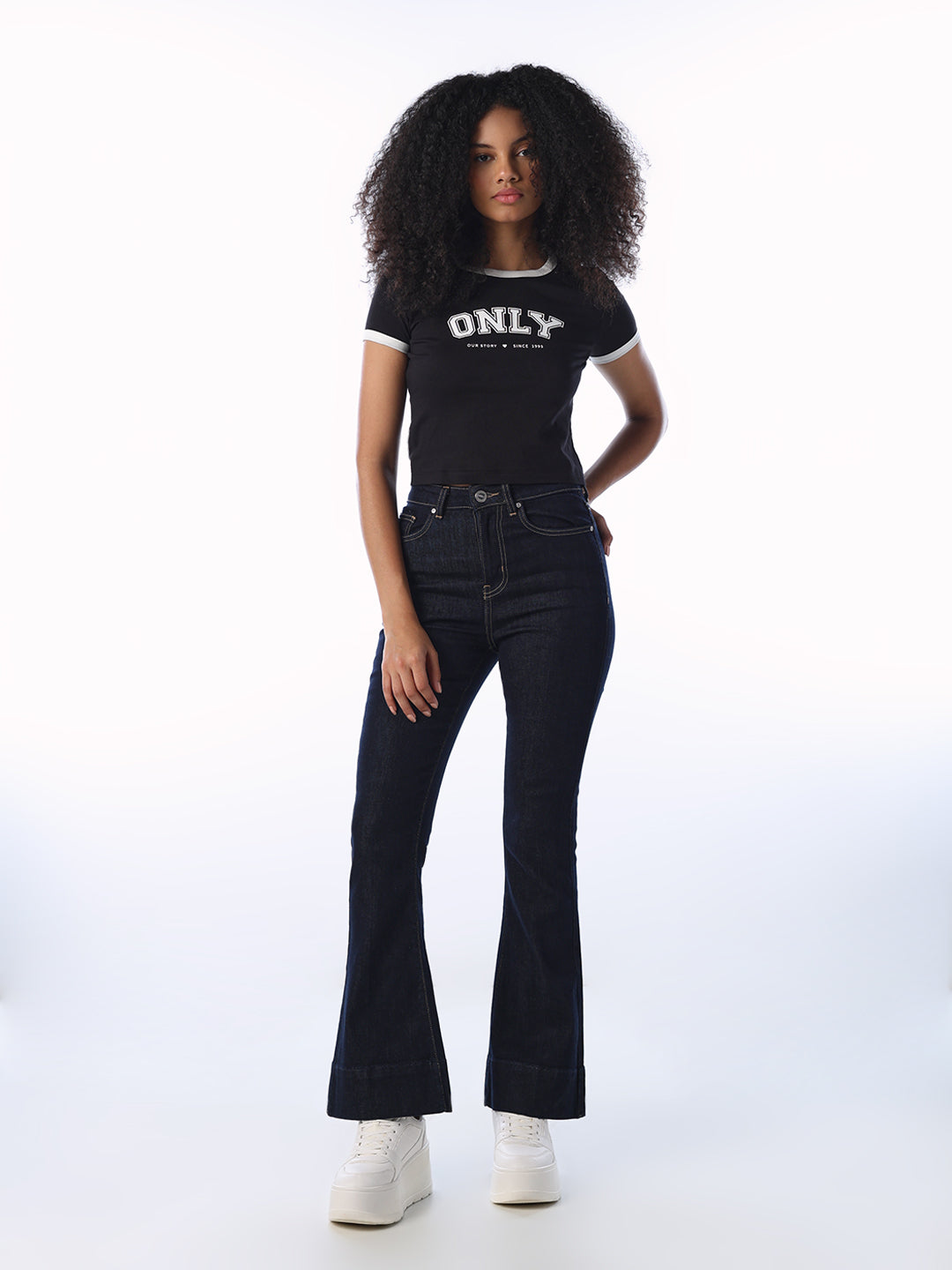 Logo Print Cropped T-shirt - Black