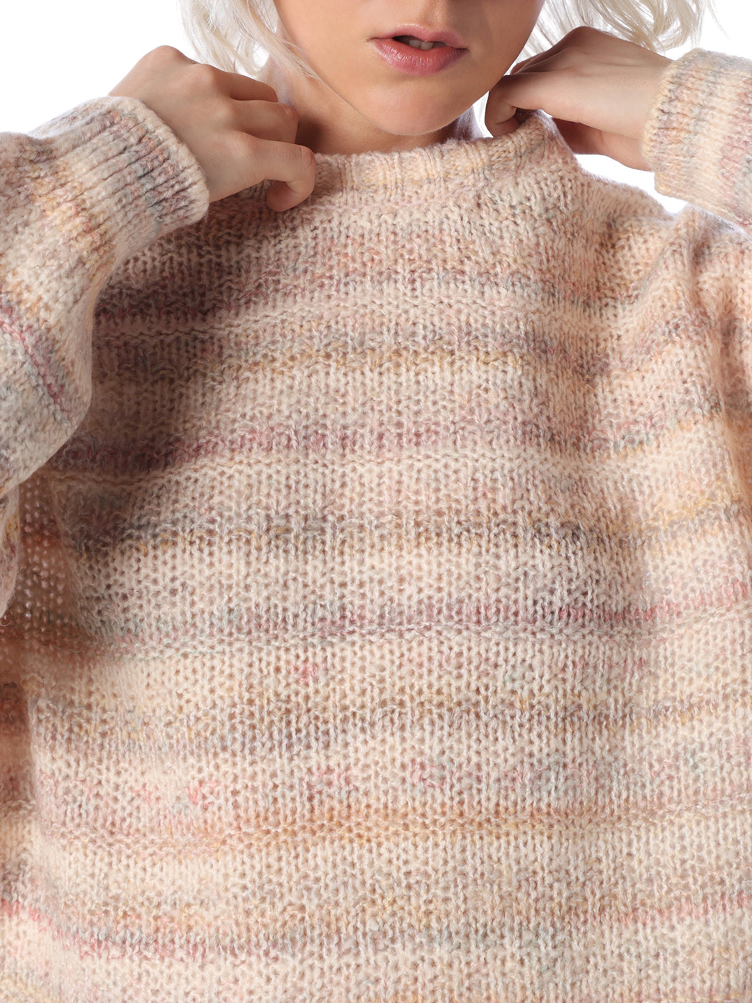 Beige Striped o-Neck Sweater