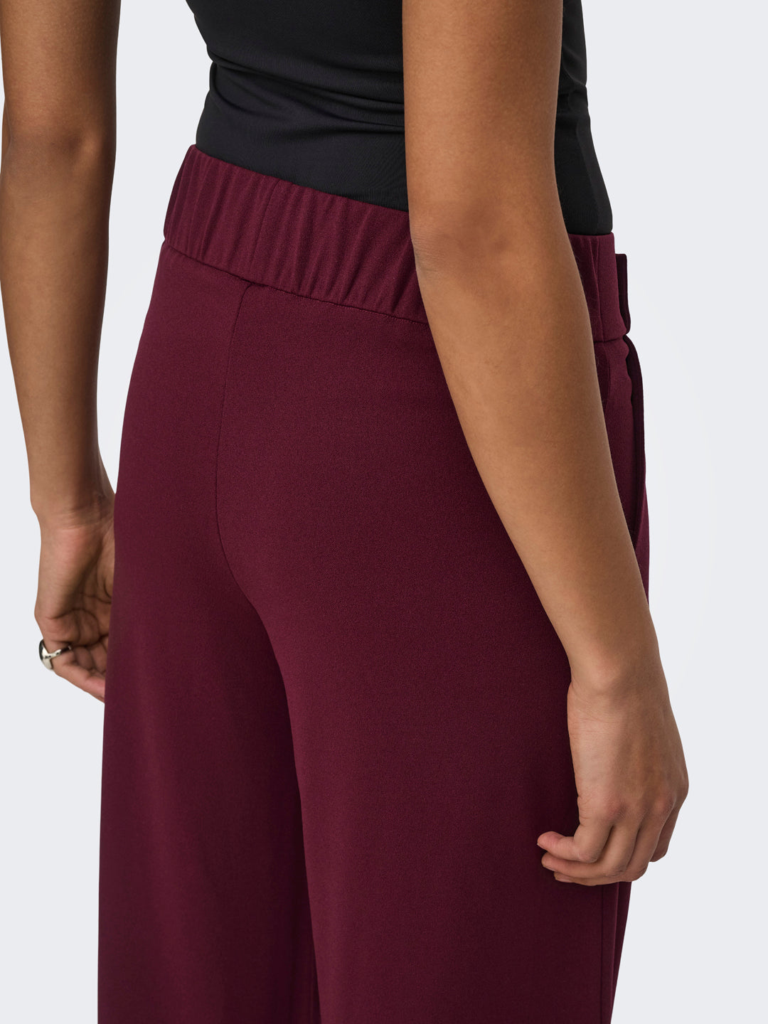 Maroon High Rise Regular Fit Pants
