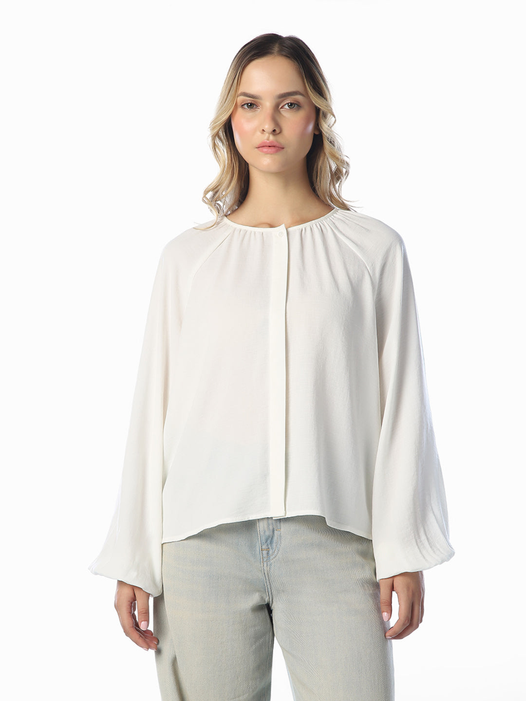 White O-Neck Shirt