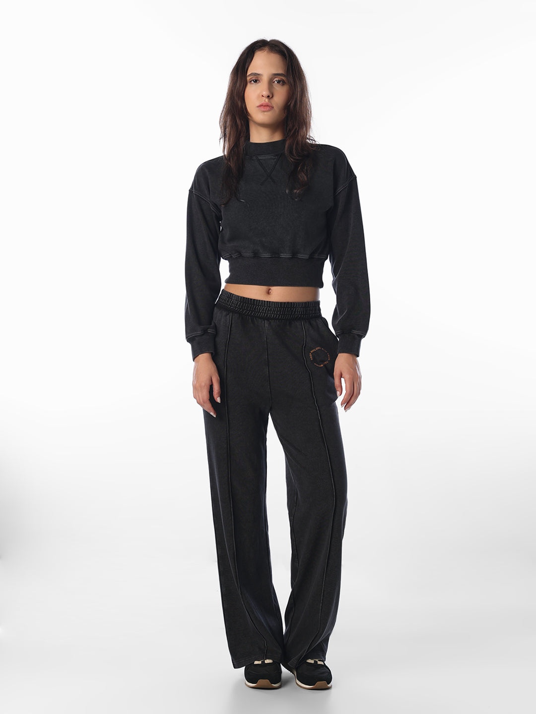 Black Cropped Sweatshirt