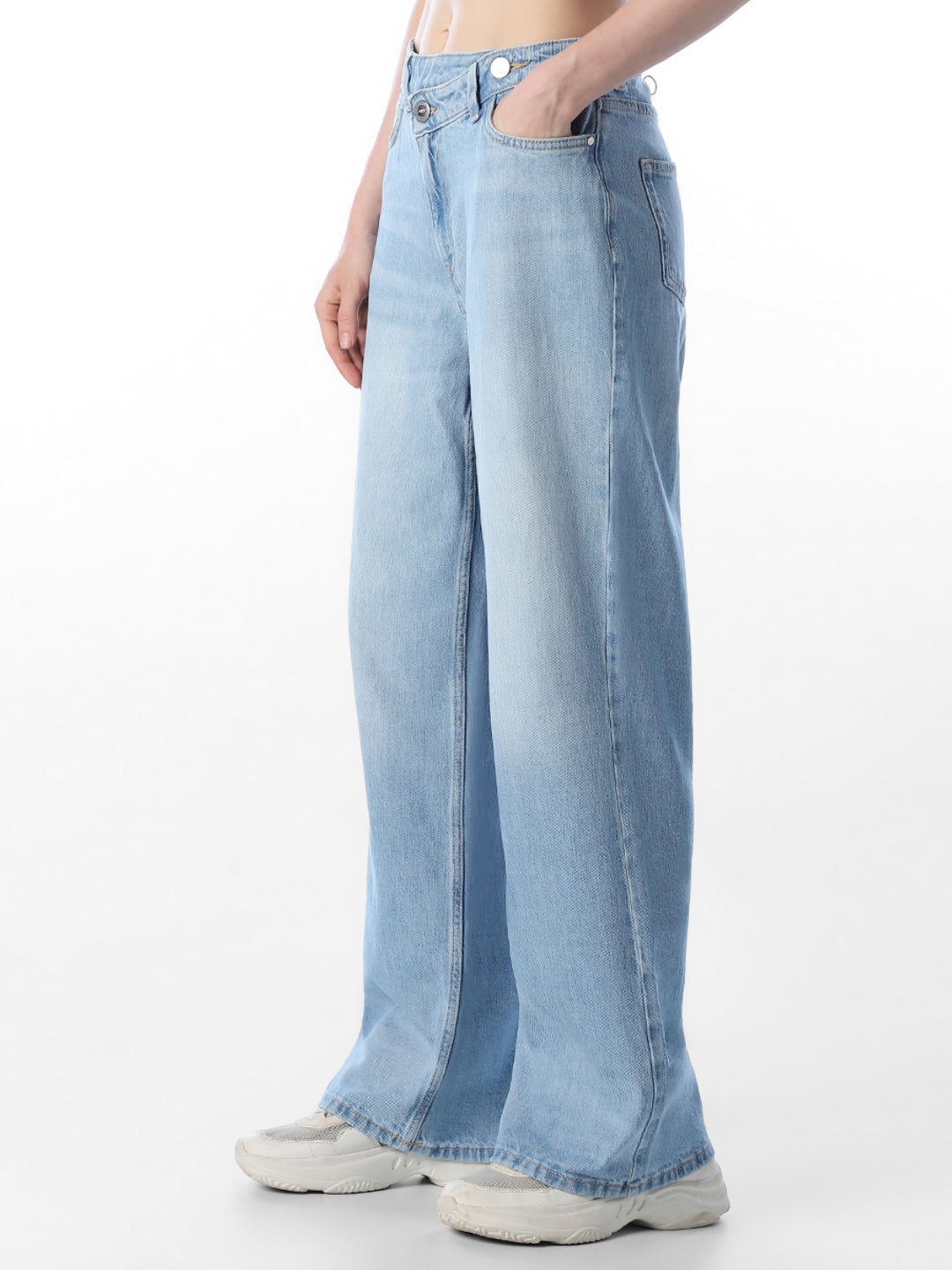 Light Blue High Rise Straight Fit Jeans