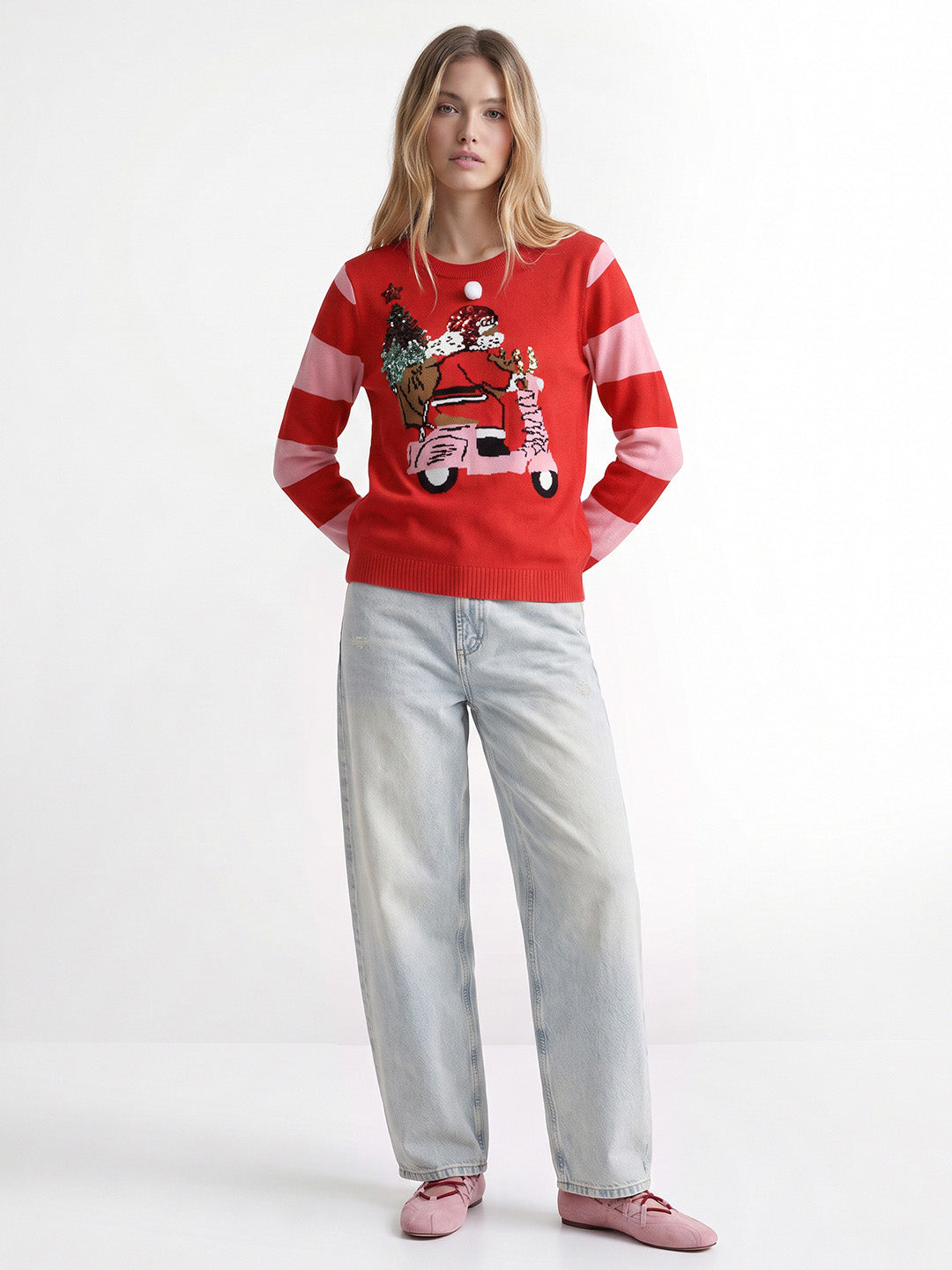 Santa Print O-Neck Pullover