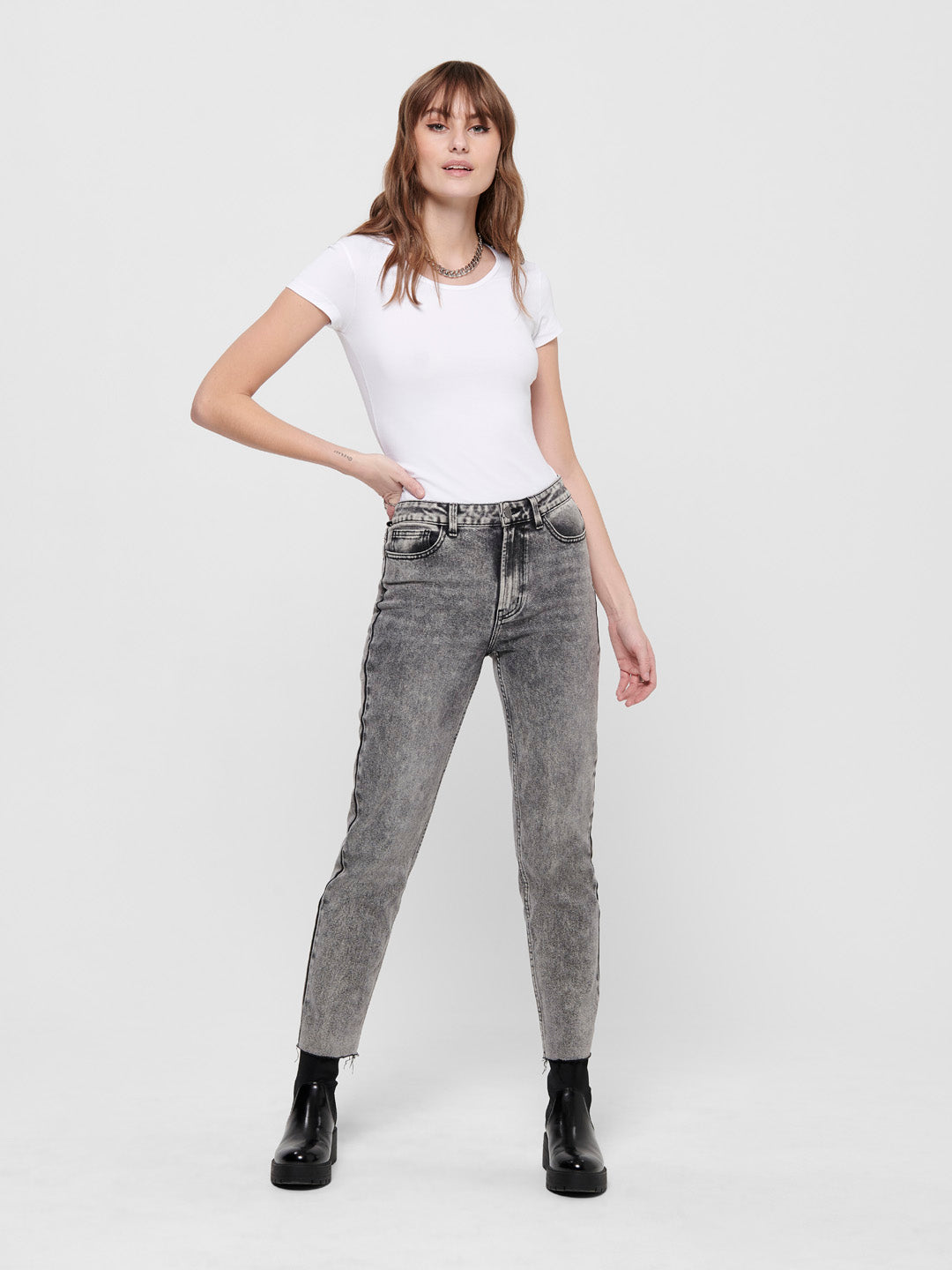 White O-Neck Top
