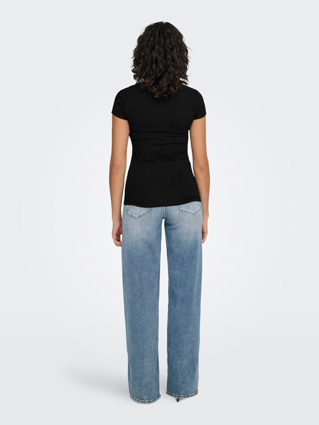 Black O-Neck Top