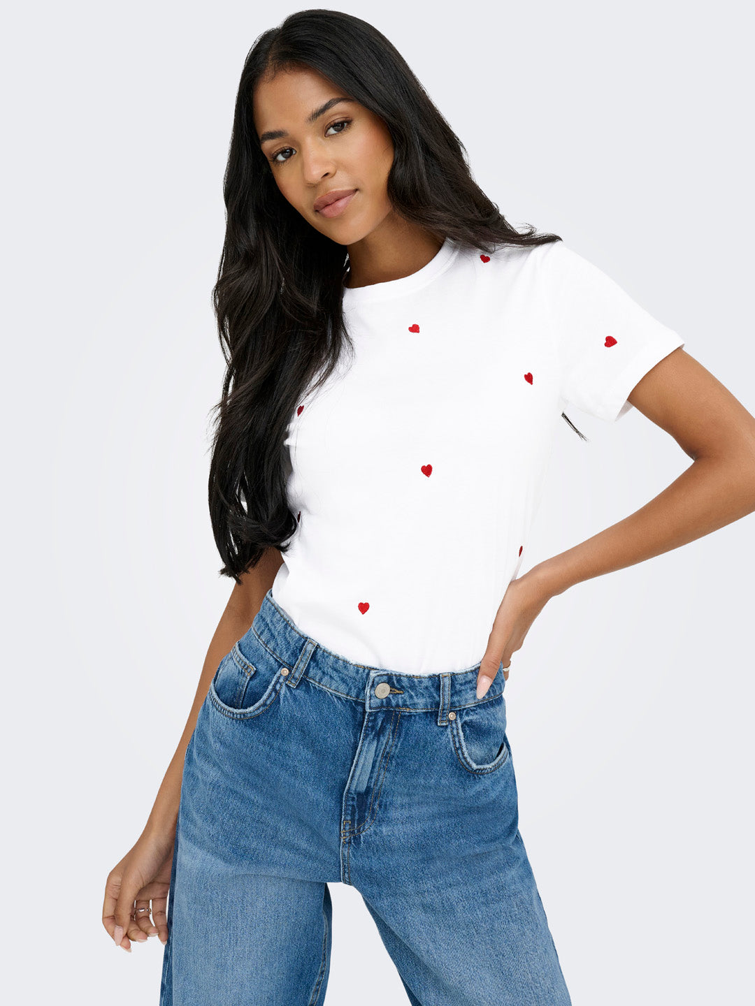 White Heart Embroidered T-shirt