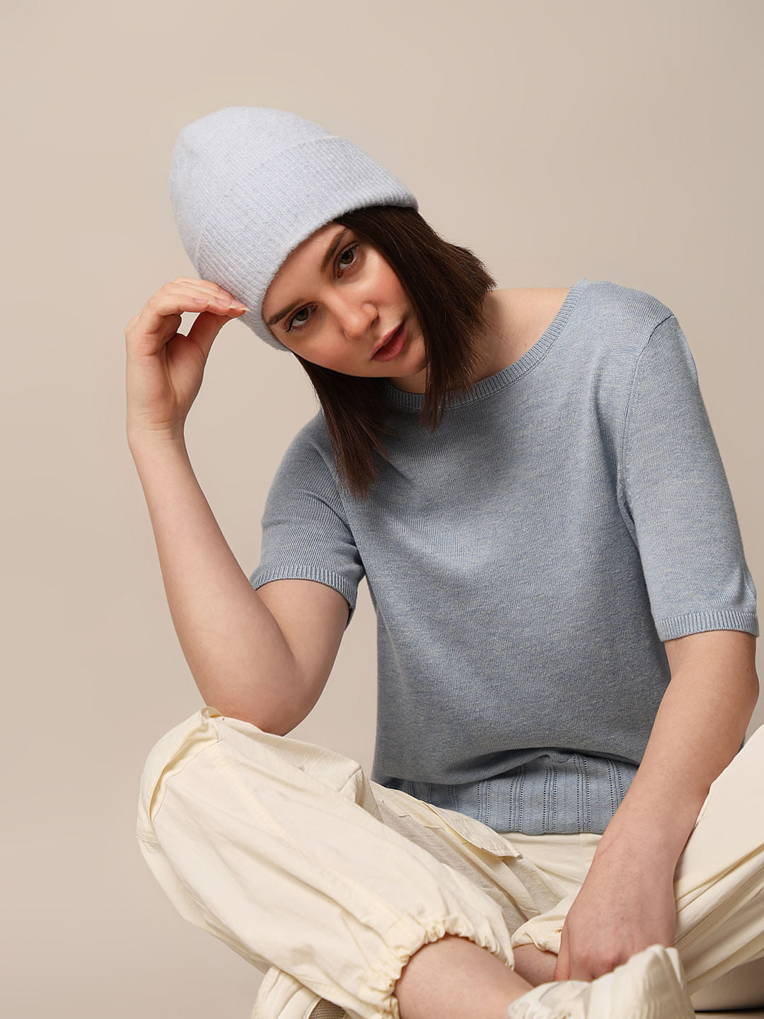 Cashmere Blue O-Neck Pullover - XS