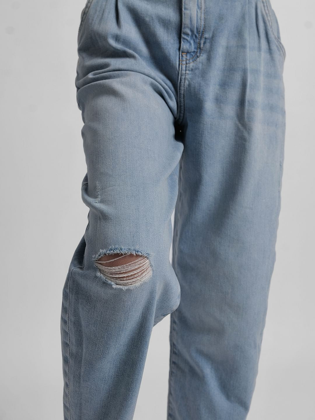 Girls Light Blue High Rise Balloon Fit Jeans