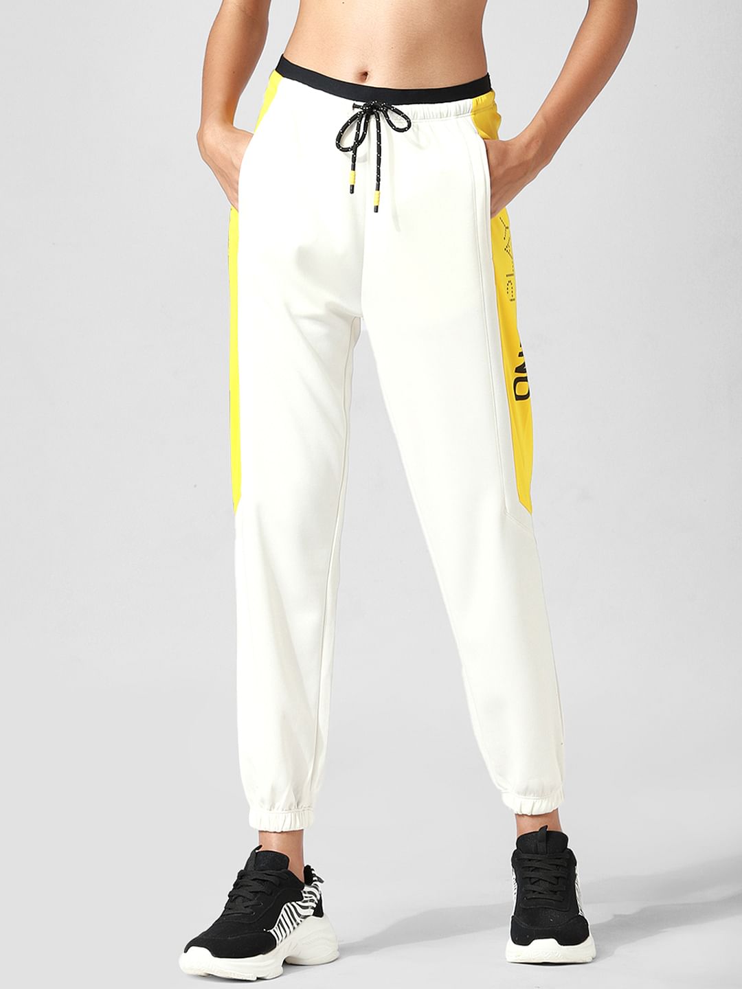 White Mid Rise Colourblocked Co-Ord Joggers