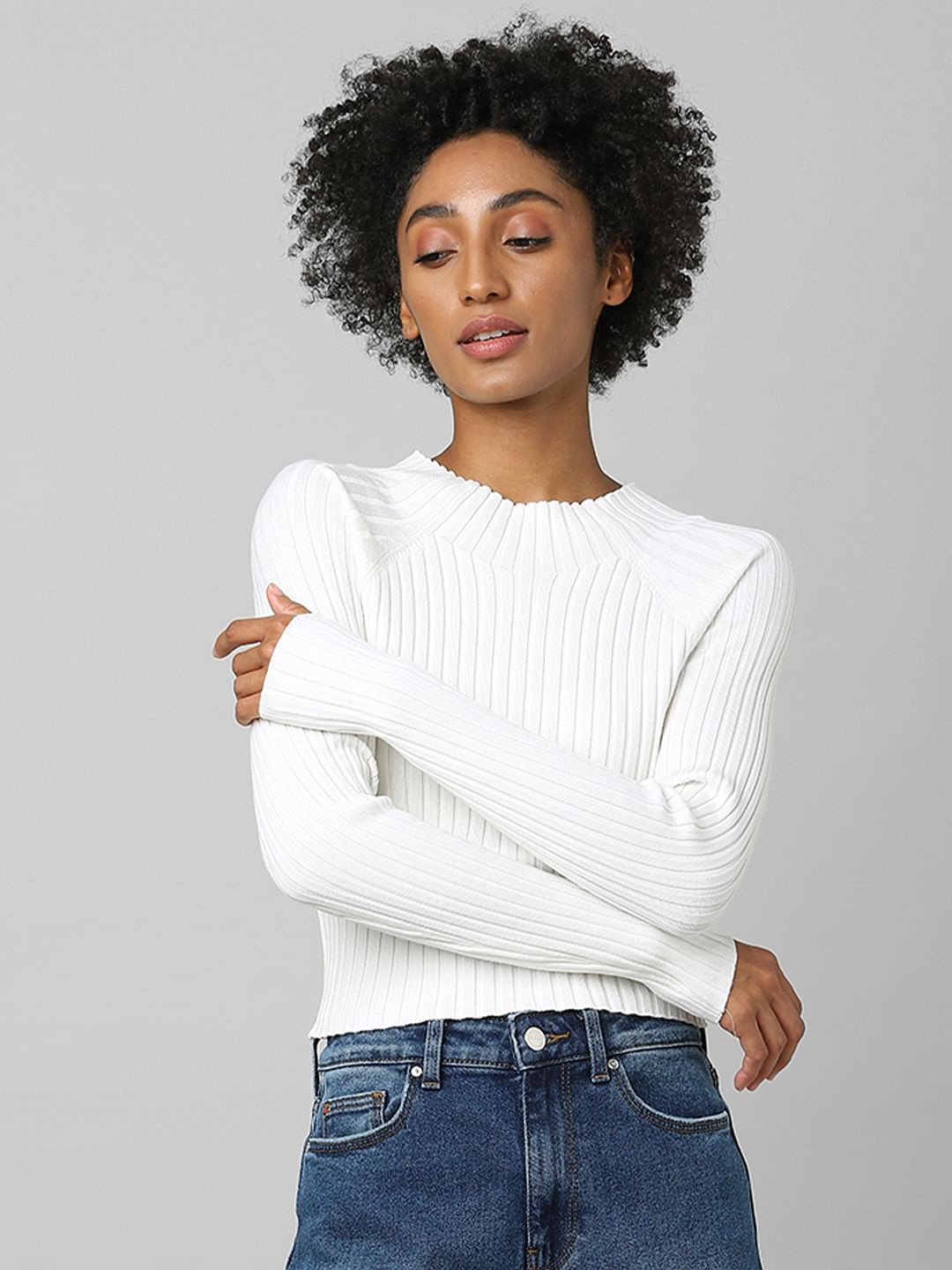 White Ribbed Cropped Pullover