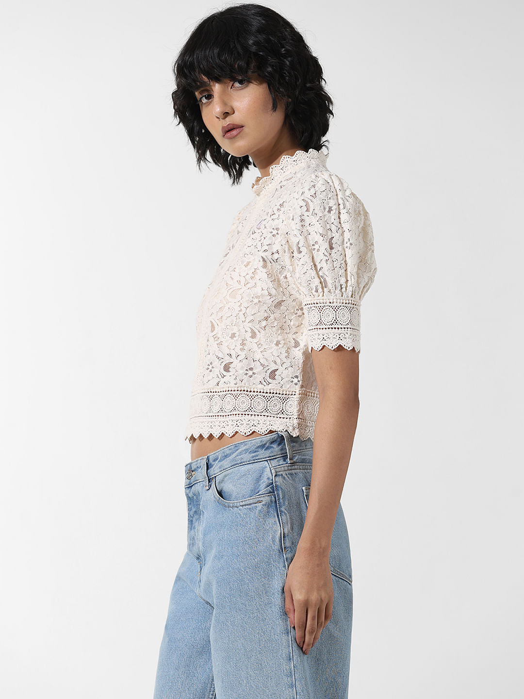 Cream Lace Puff-Sleeved Top