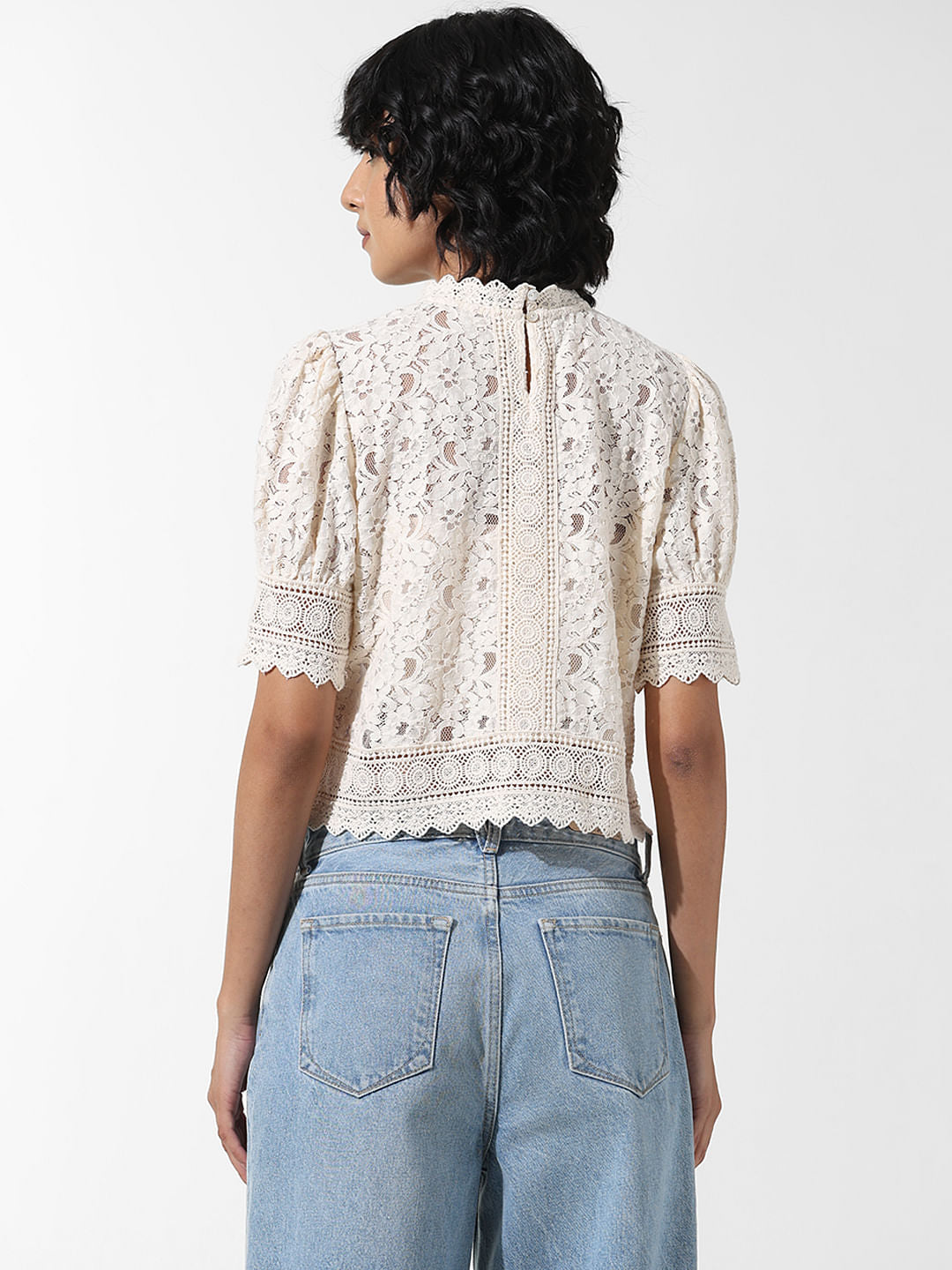 Cream Lace Puff-Sleeved Top