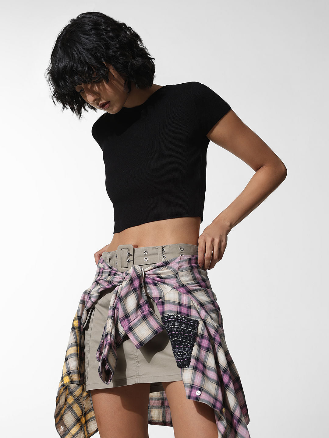 Black Ribbed Cropped Knit Top