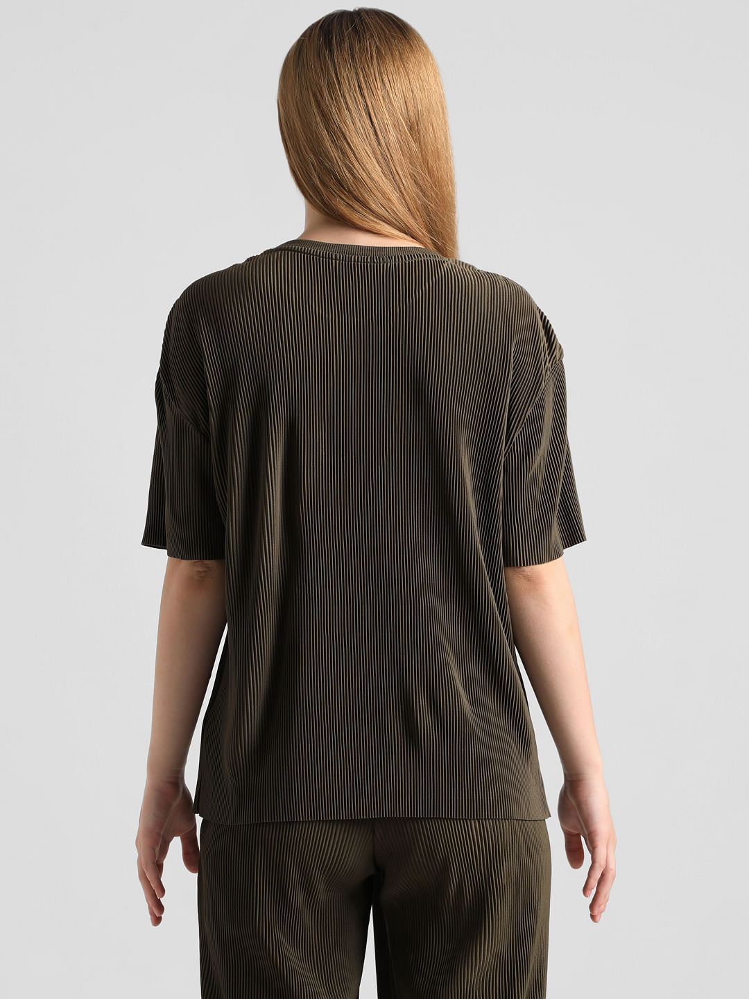 Olive Pleated Co-Ord Set T-Shirt