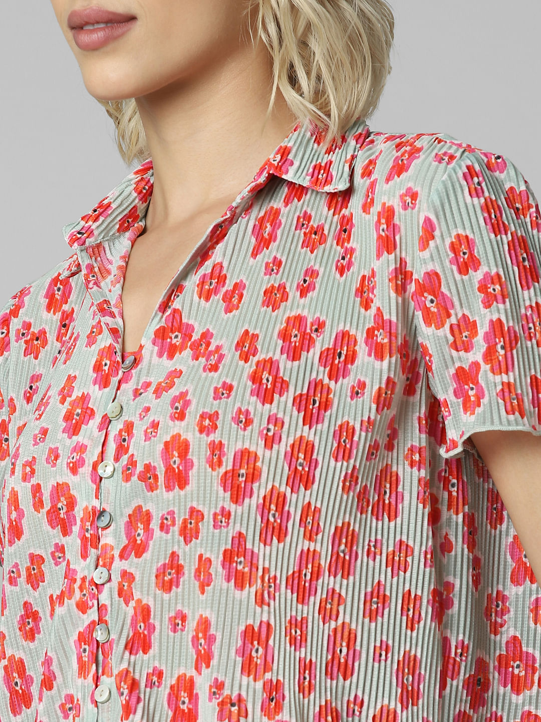 Red Plisse Cropped Co-Ord Set Shirt