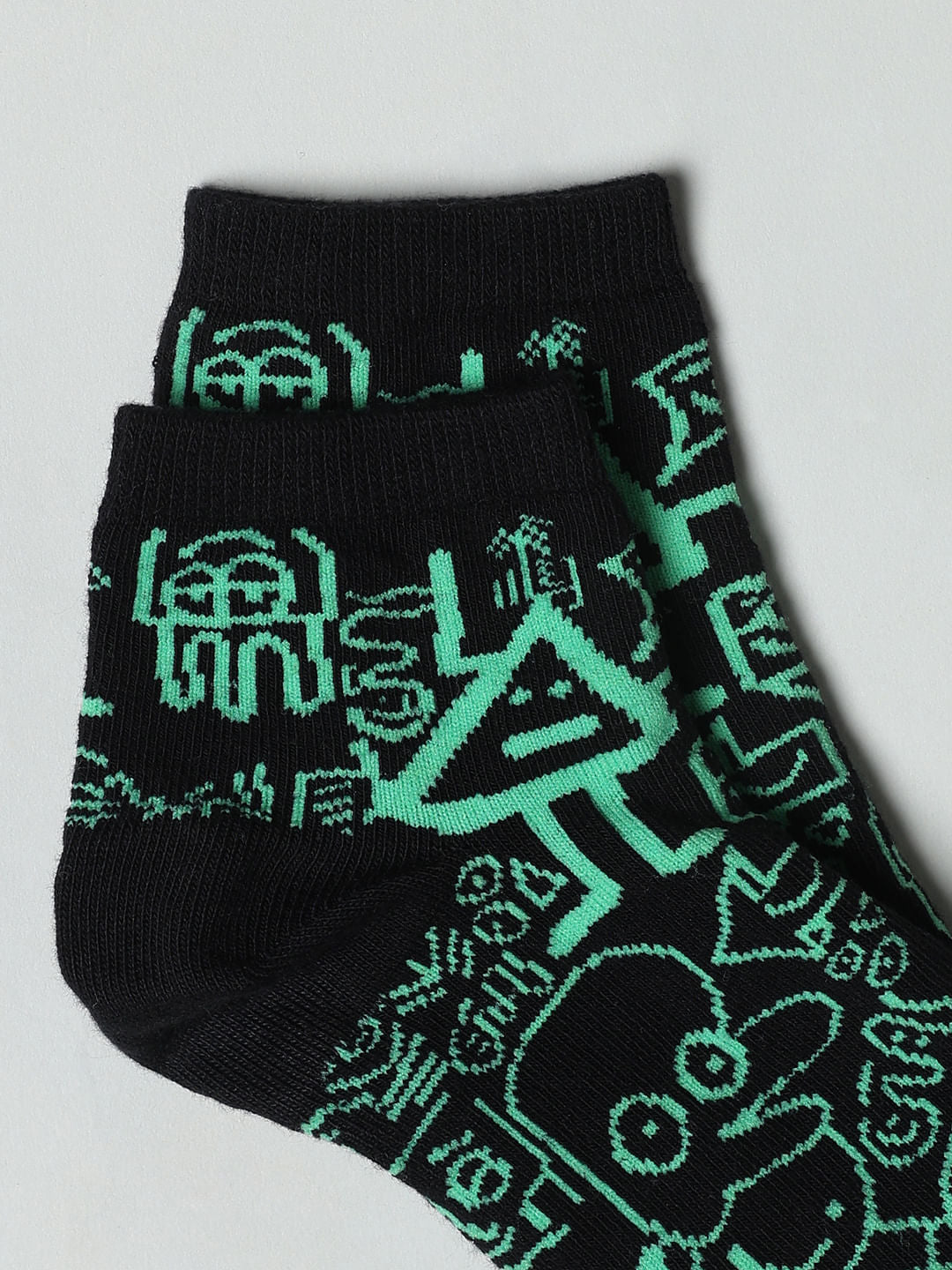Pack Of 2 Black Printed Socks