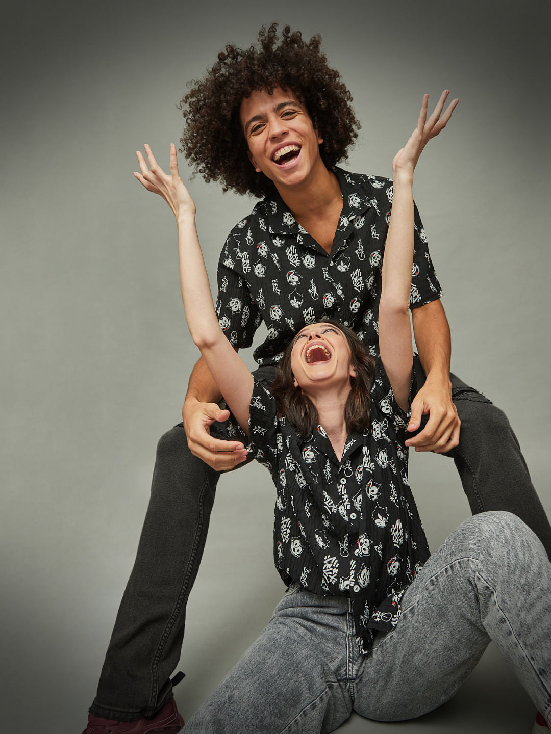 Only X Felix The Cat Black Printed Unisex Shirt