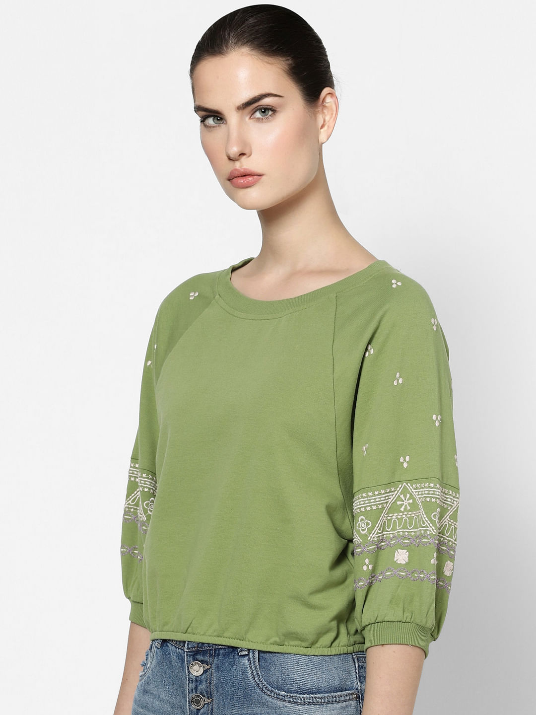 Green Cropped Embroidered Sleeves Sweatshirt