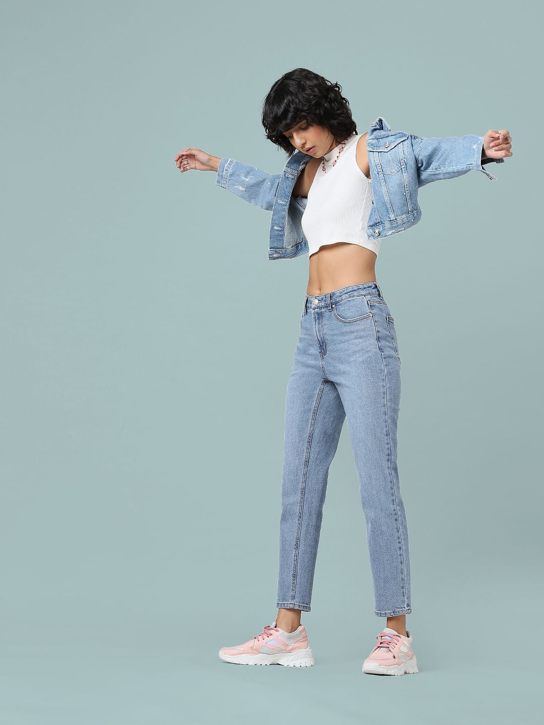 Light Blue High Rise Straight Fit Jeans
