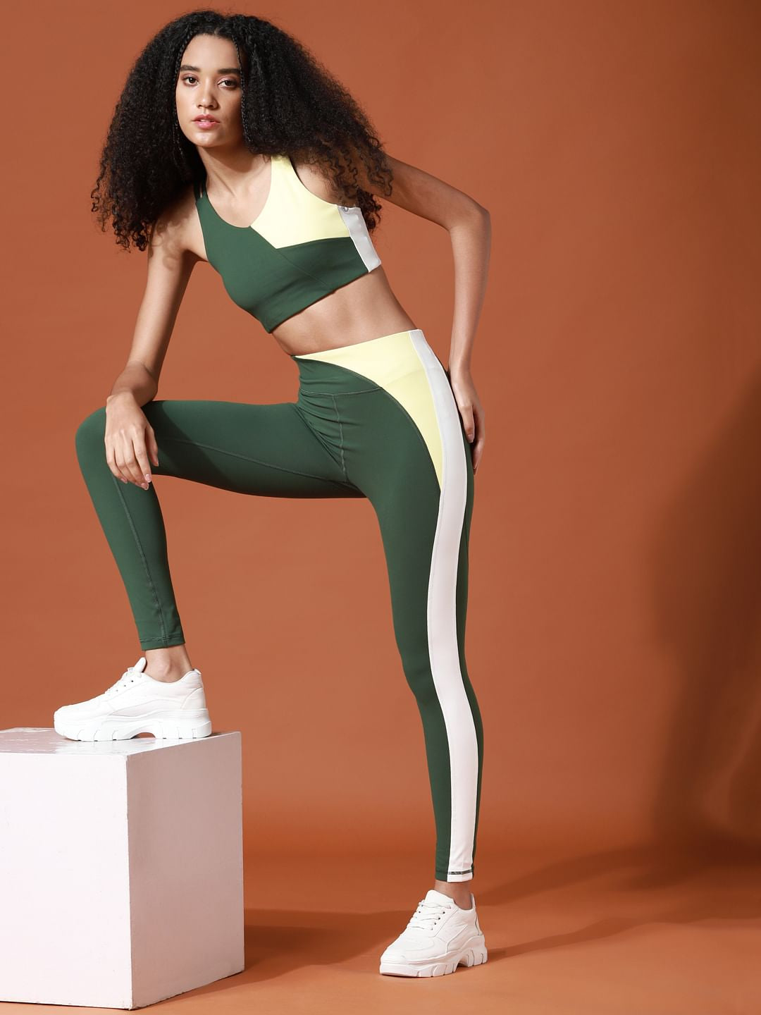 Play Green High Rise Colourblocked Co-Ord Tights