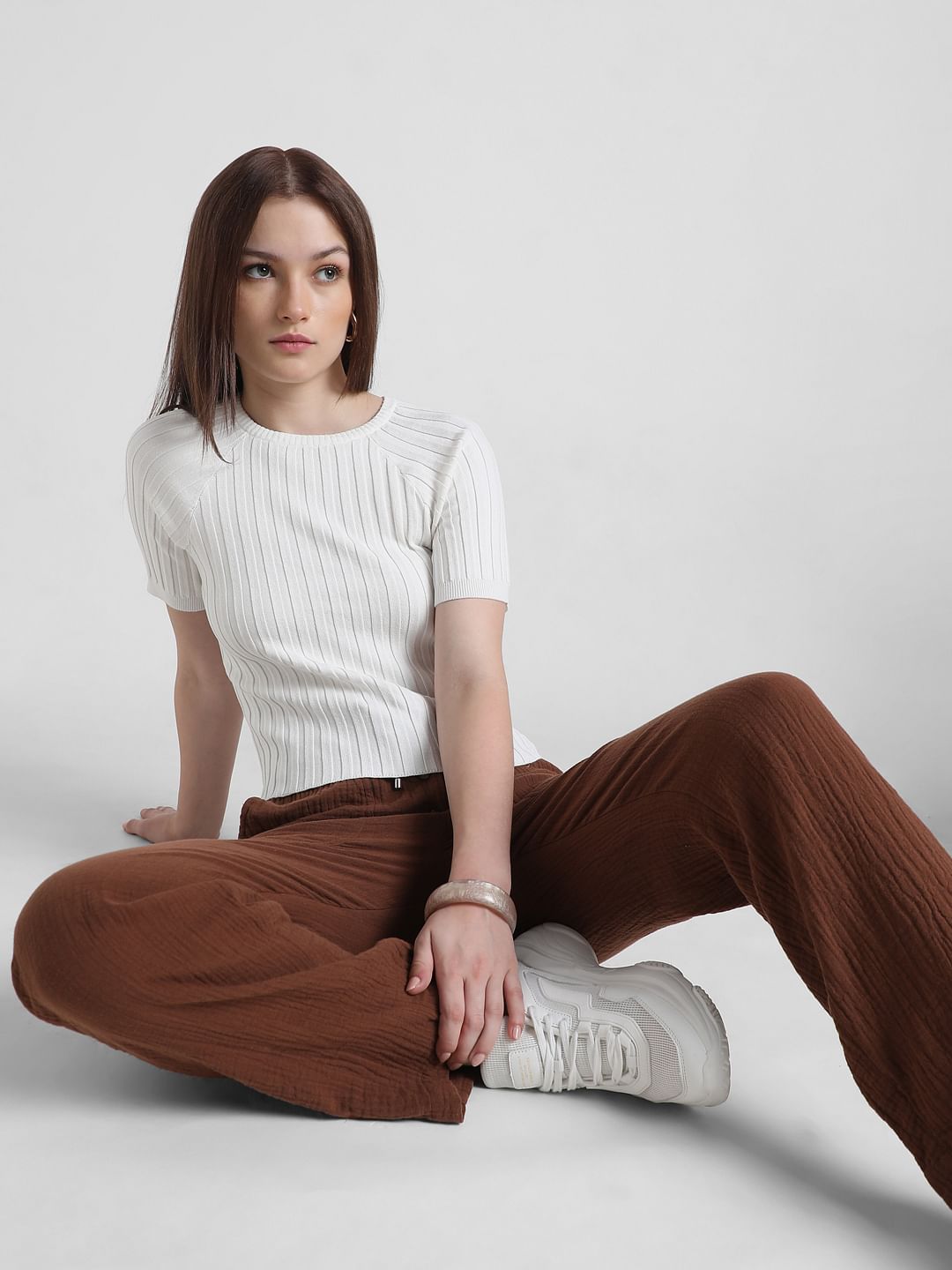 White Ribbed Fitted Pullover