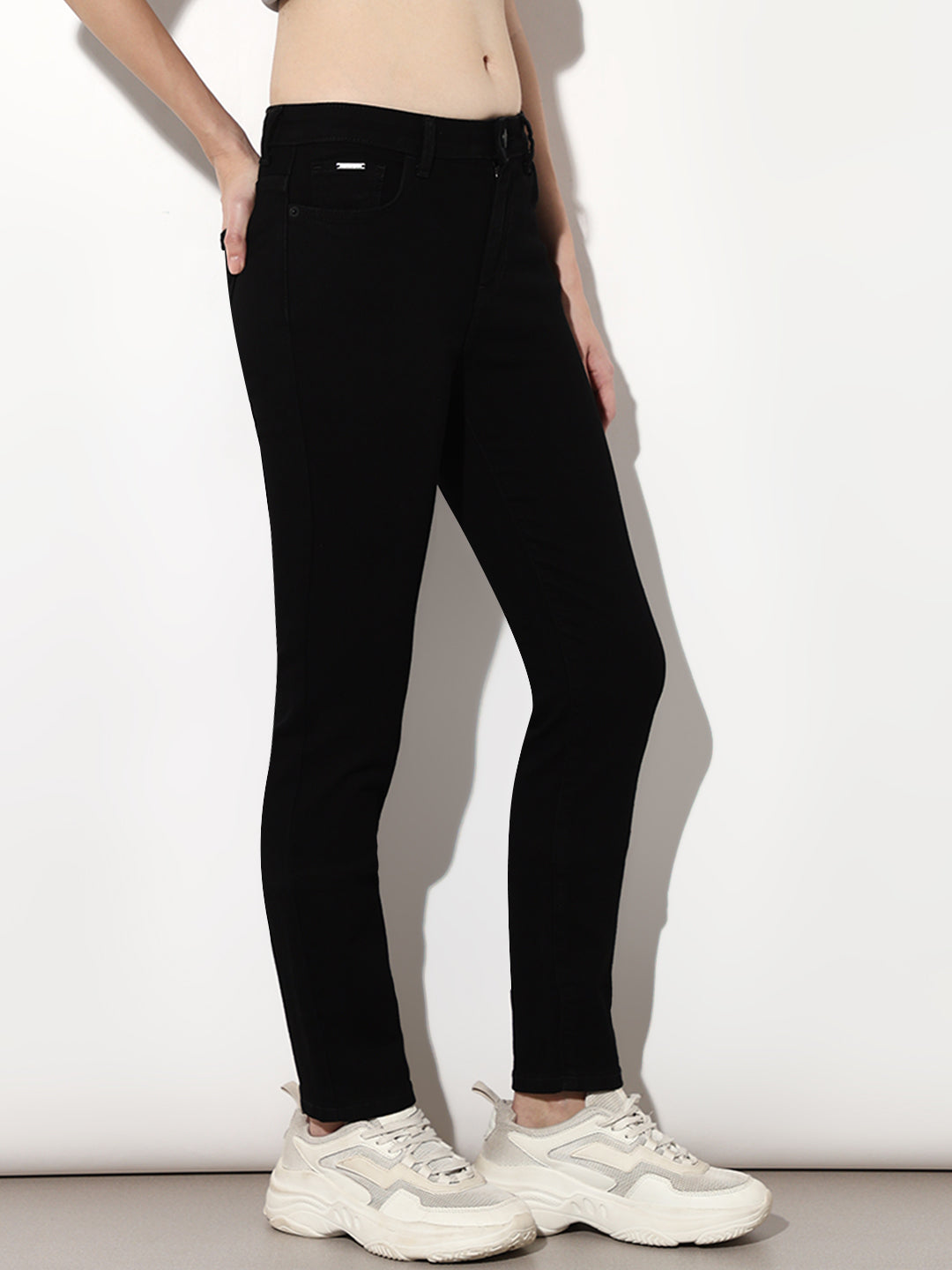Black High Rise Skinny Fit Jeans