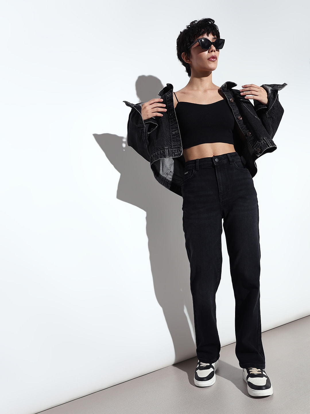 Black High Rise Straight Fit Jeans