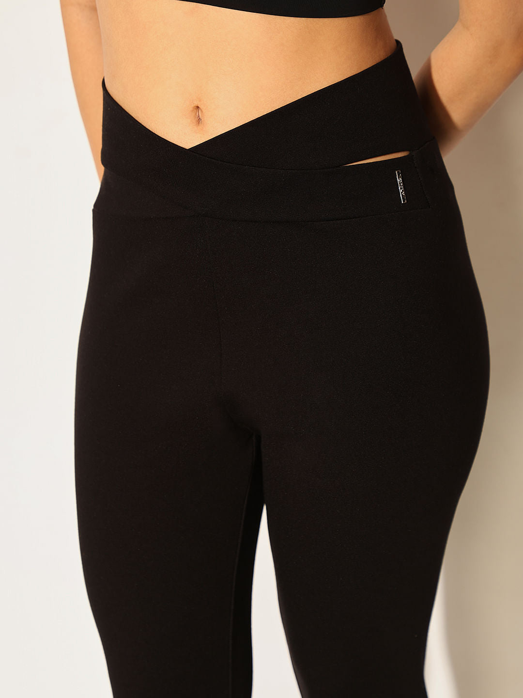 Black High Rise Stretchable Leggings
