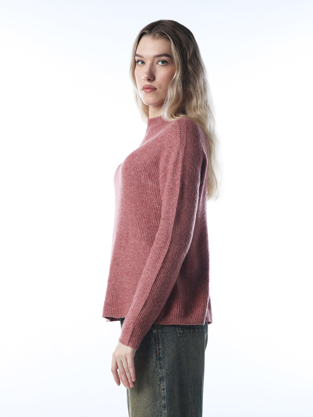 Cable-Knit O-Neck Pullover - Brown