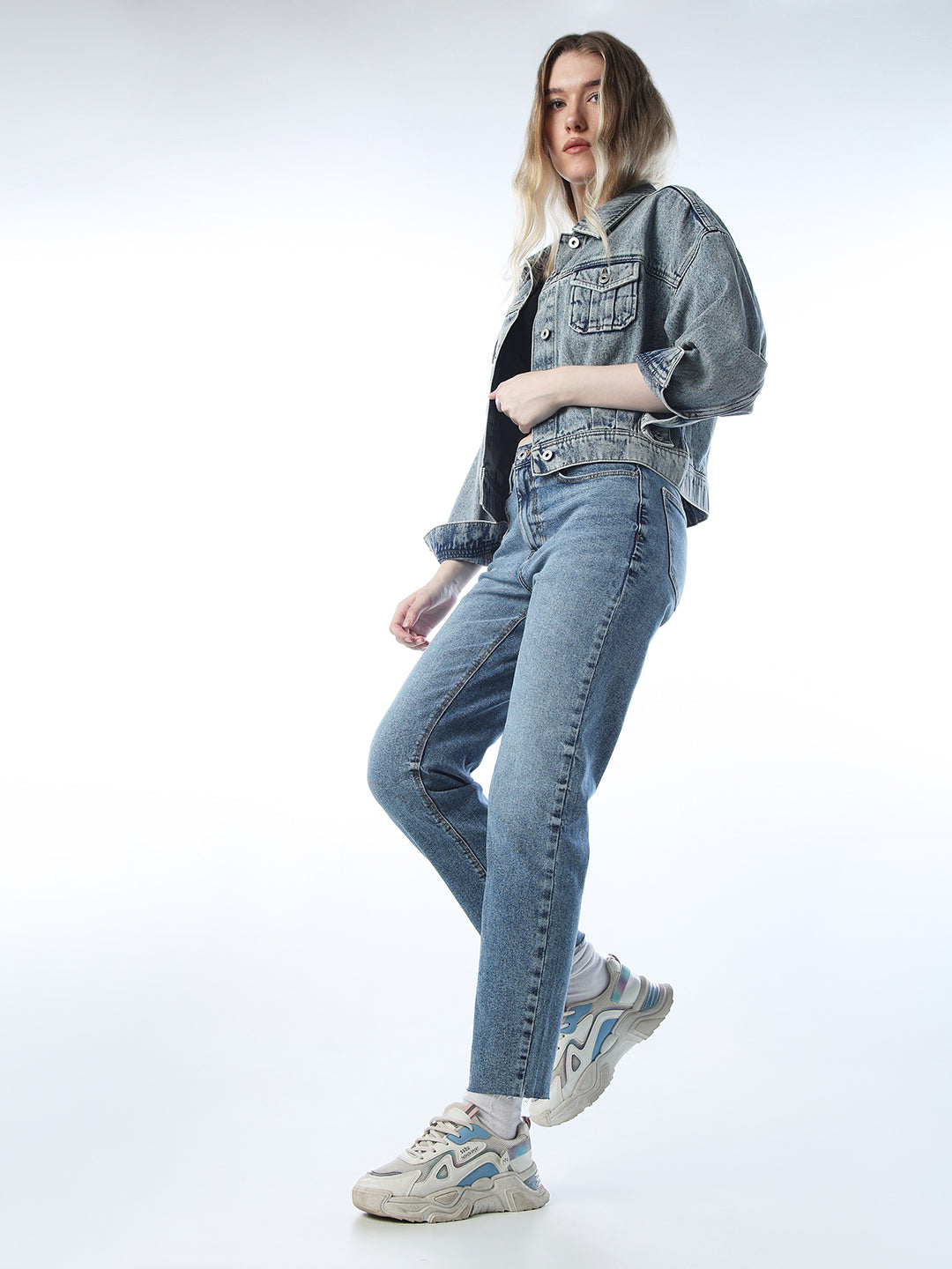Straight Fit High Rise Jeans - 25