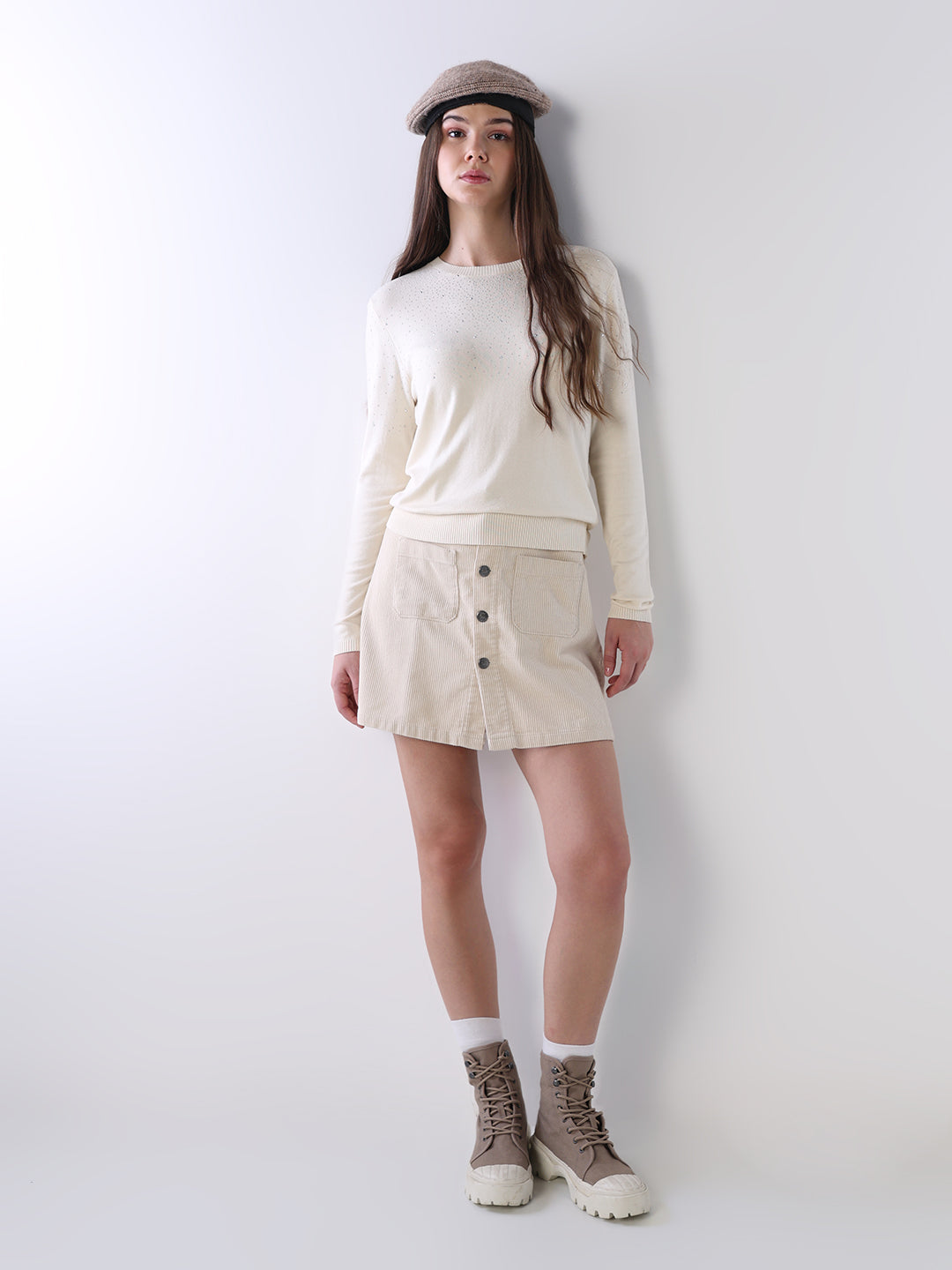 O-Neck Embellished Pullover - Cream