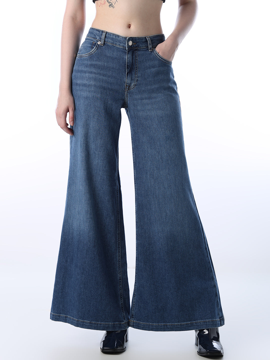 Flared High Rise Jeans - Medium Blue