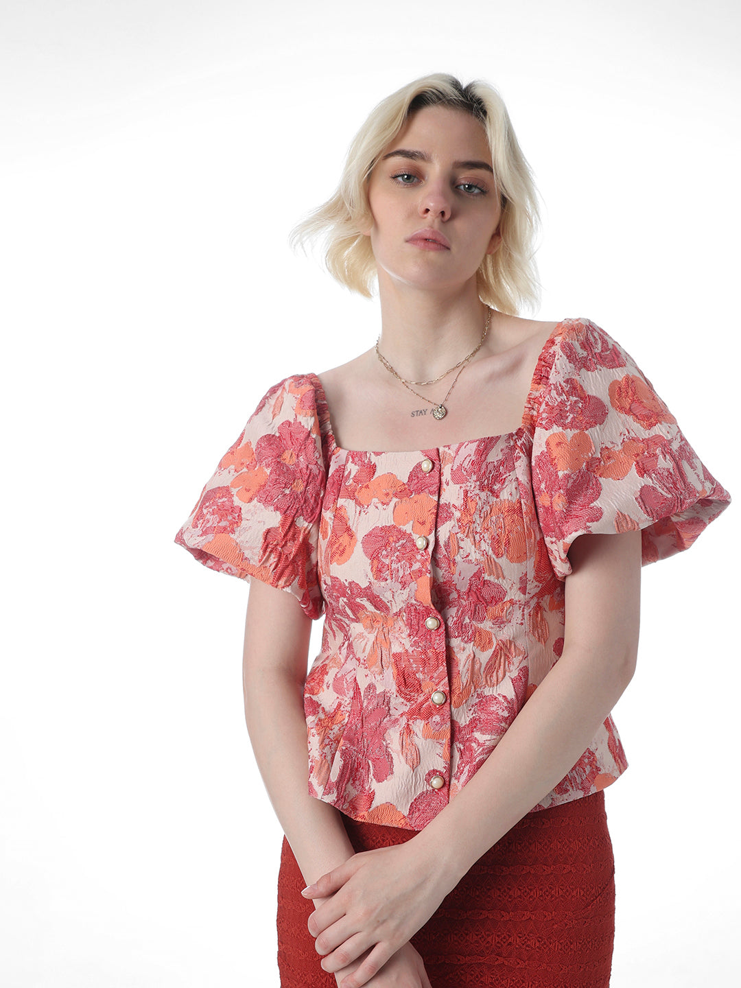 Multi-Colour Structured Top