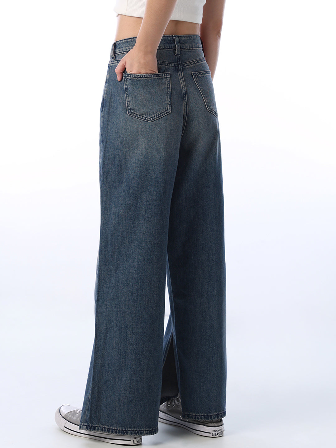 Slit Detail Wide Leg Jeans