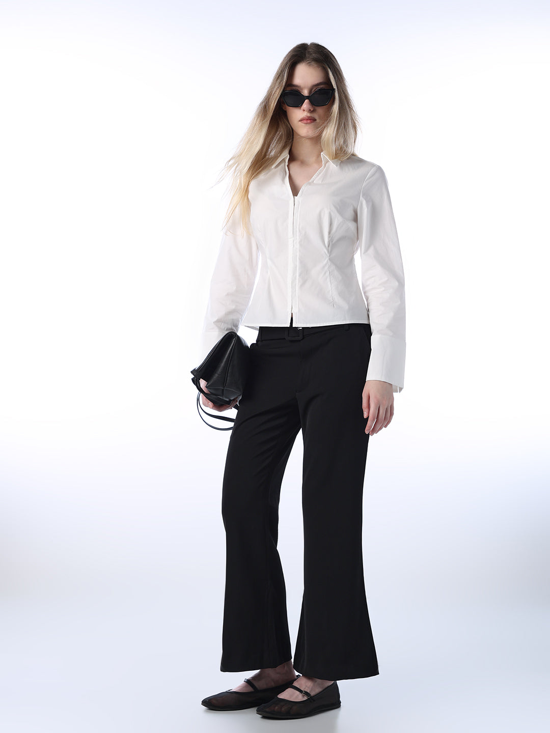 Belted Flared Pants - 26