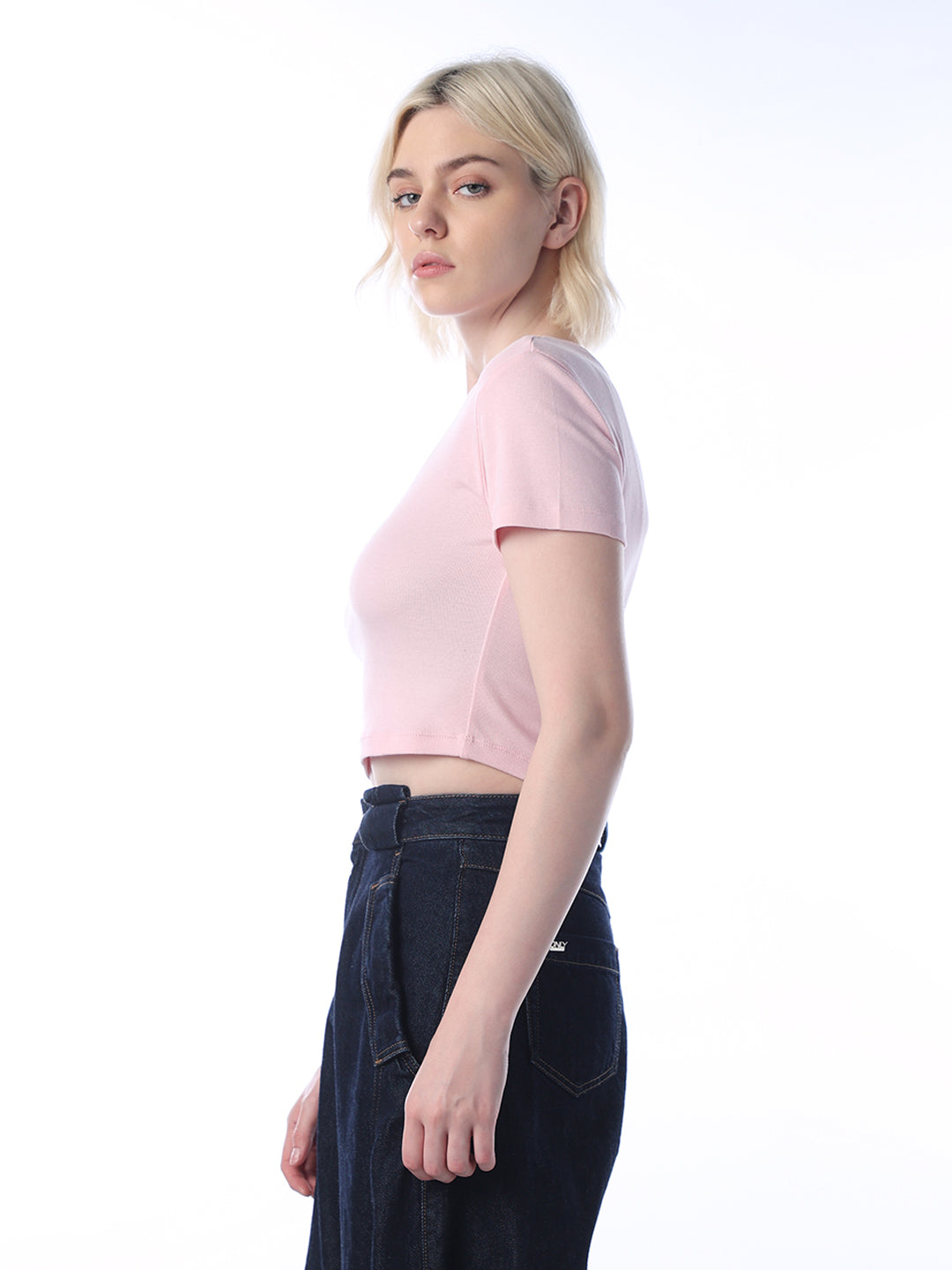 Cropped Fitted T-shirt - Pink