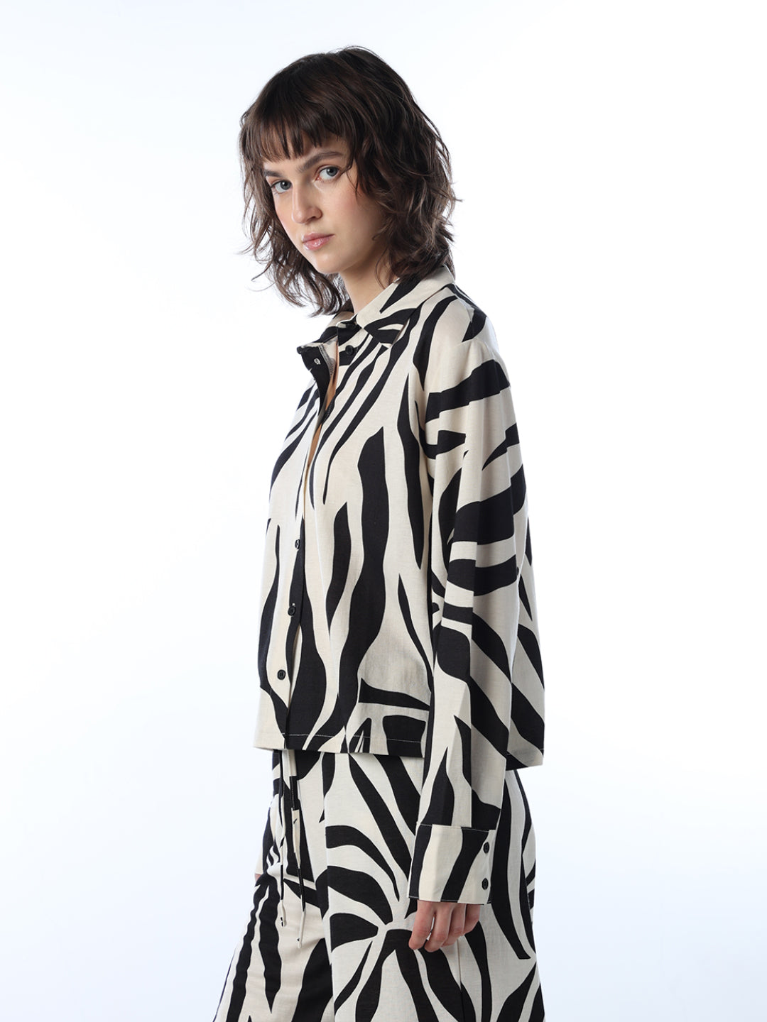 Cropped Printed Shirt