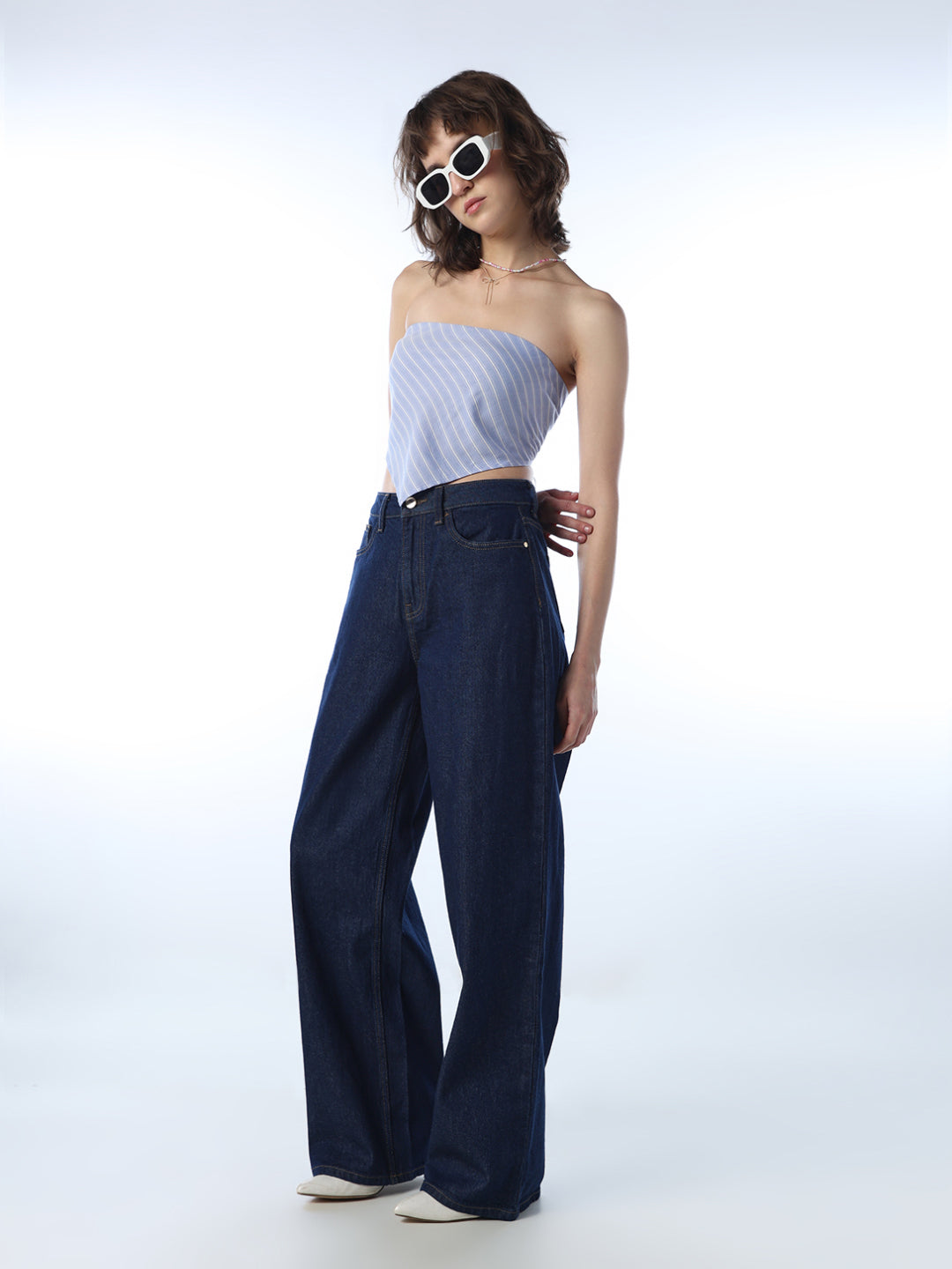 High Rise Straight Fit Jeans