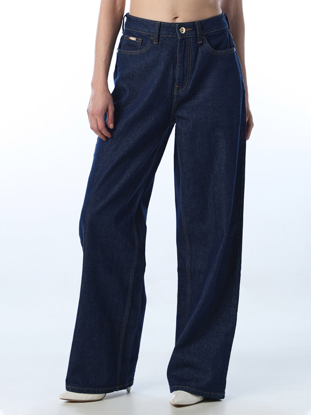 High Rise Straight Fit Jeans