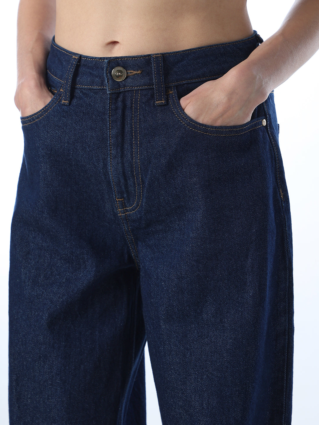 High Rise Straight Fit Jeans