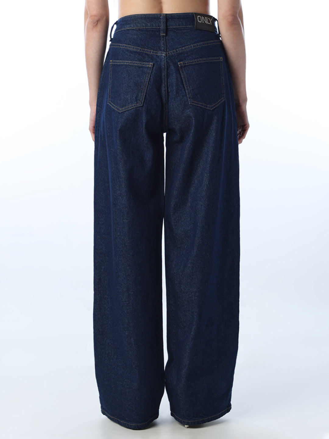 High Rise Straight Fit Jeans