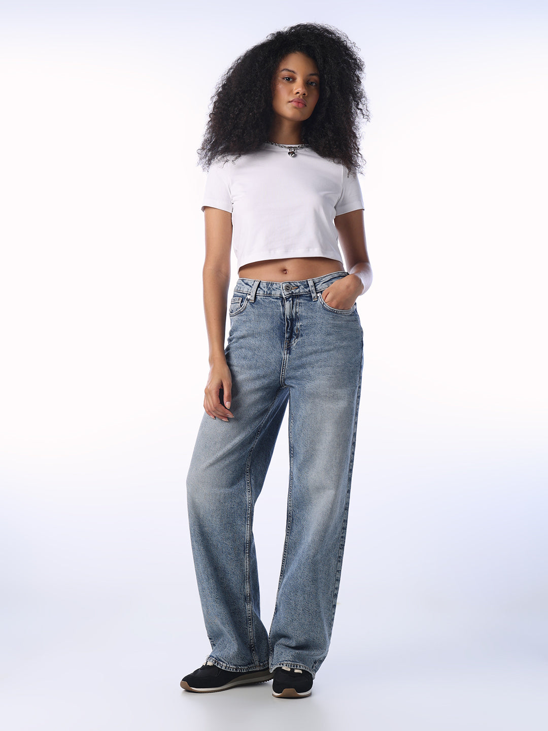 Light Wash Straight Fit Jeans