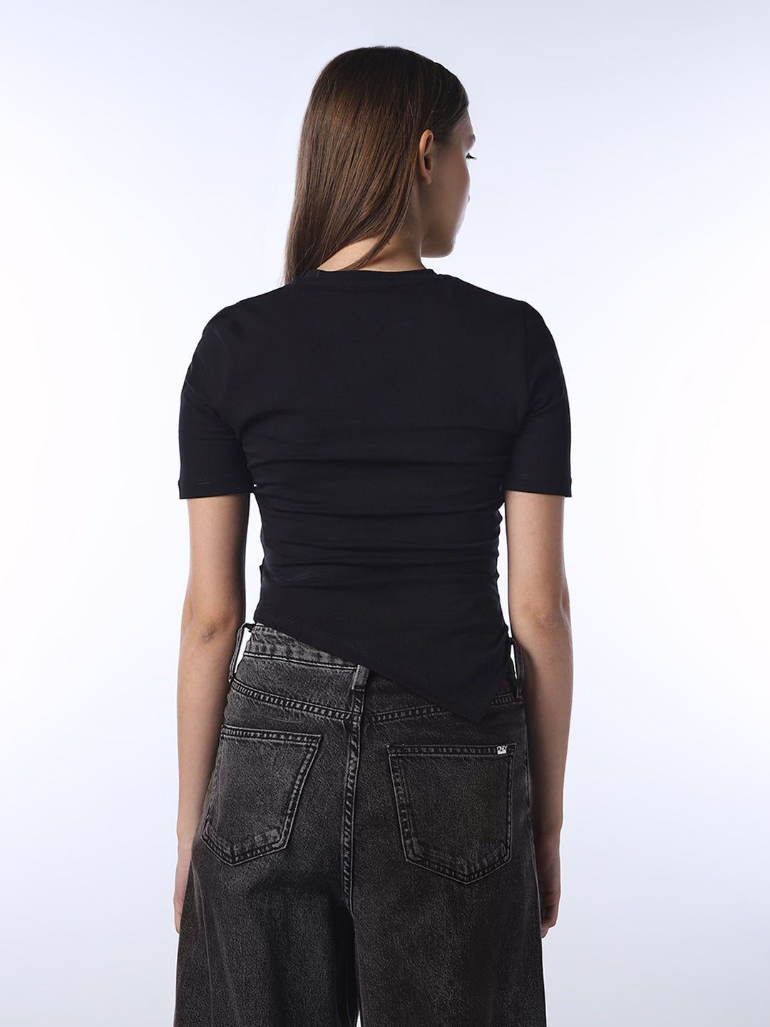 Asymmetric Hem Fitted T-shirt