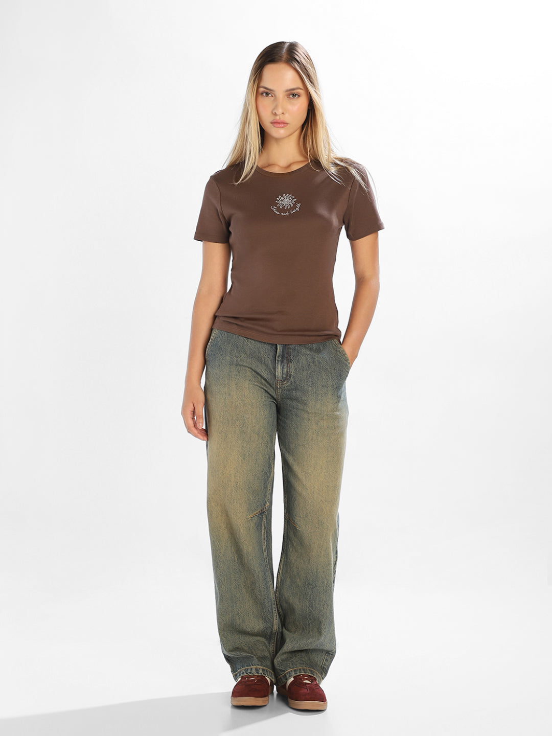 Brown Embroidered O-Neck T-shirt